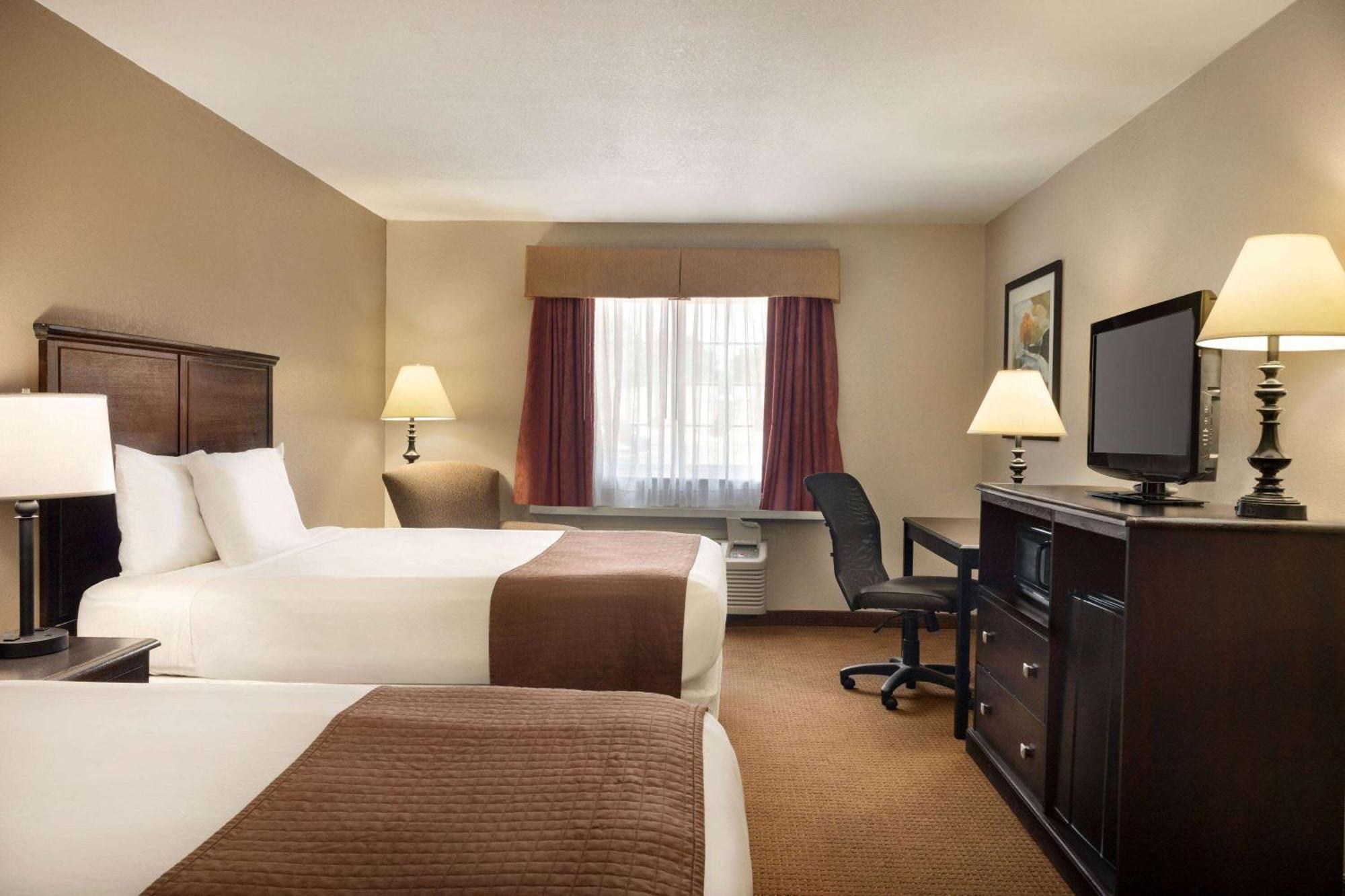 Baymont By Wyndham Kansas City Ku Medical Center Zewnętrze zdjęcie